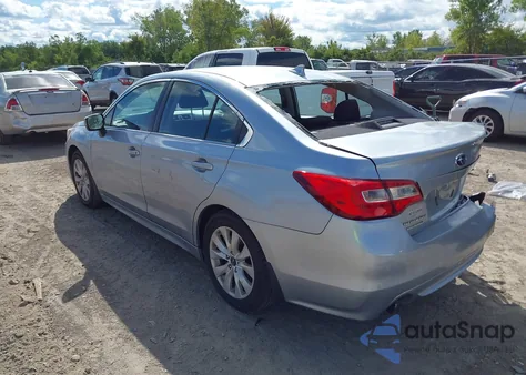 2017 Subaru Legacy 2.5I Premium z USA, uszkodzony, nr VIN 4S3BNAC63H3040888